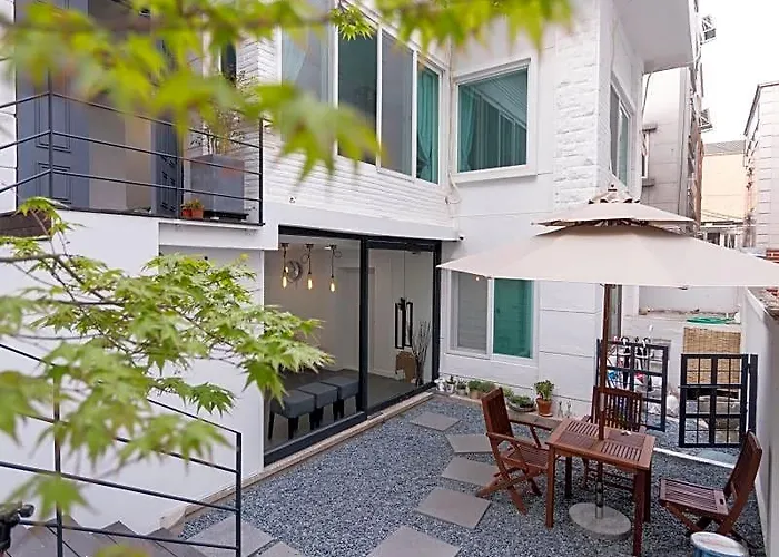 Mono House Hongdae 2 Hotel