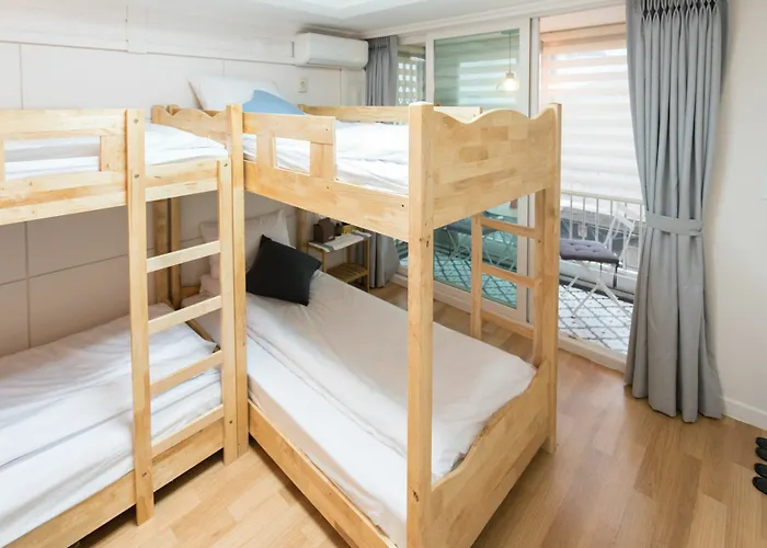 Hotel Mono House Hongdae 2 2*