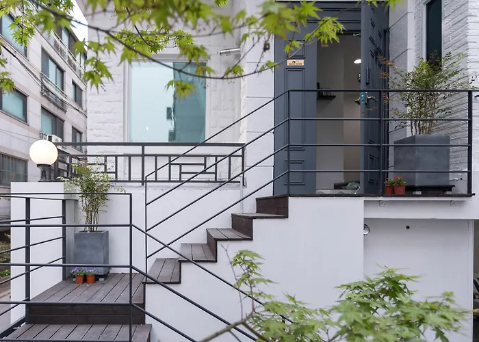 Mono House Hongdae 2