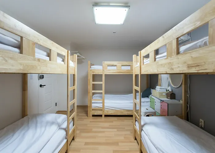 Hotel Mono House Hongdae 2 2*